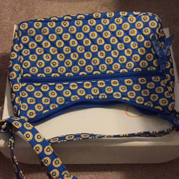 Vera Bradley purse - Picture 2 of 2